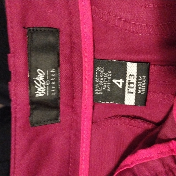 Mossimo stretch cotton blend shorts size 4 - Picture 5 of 5